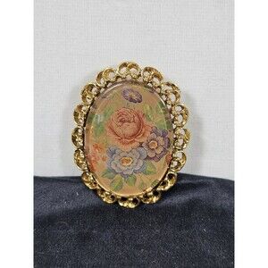 Vintage Gold Tone Brooch Glass Flower Arrangement Victorian Style Scalloped Edge